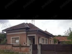 Casa in Josani comuna Pestisu mic la 9 km de Hunedoara, 15 de Deva. Sup 2523 mp gradina,curte+livada — miniatura 2