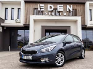 Kia cee'd 2014, 275.000 km, Diesel — miniatura 1
