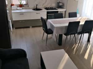 Apartament cu 3 camere — miniatura 2