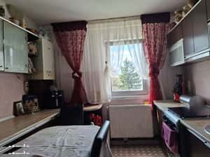 Se vinde apartament 3 camere , situat in Bacau str.Republicii — miniatura 3