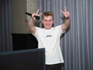 Dj & Solist vocal Ploiești, Buzău — miniatura 7