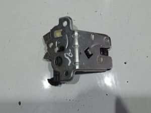 Broasca haion 8K9827505A Audi A4 B8/8K [2007 - 2011]