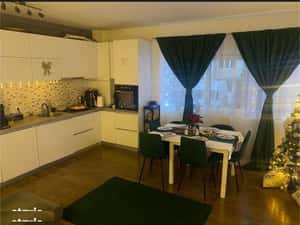 Apartament de 3 camere , 65 MP, cu gradina de 44 mp| zona Teilor|