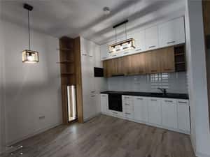 Apartament Ultra Central Bloc Nou Parcare Inclusa