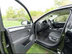 Volskwagen Touareg V6 TDI 3.0 Automat .Euro 6.Perfect functionala. — miniatura 8