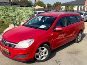 Opel Astra Manuală 110 HP Benzină — miniatura 3