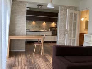Apartament 2 camere in Floresti