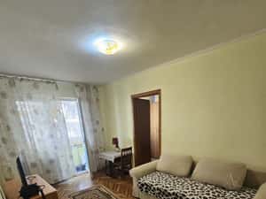 Apartament doua camere, etaj 3, C uri Ostroveni — miniatura 2