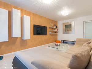 De vânzare apartament cu 3 camere, parcare inclusa, Rogerius. — miniatura 3