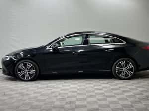 Mercedes-Benz CLA 250 Automată 272 HP Electric — miniatura 2