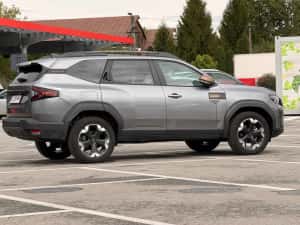 Dacia Bigster Hybrid 155 Extreme preluare leasing — miniatura 6