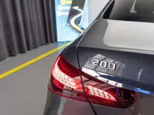 Mercedes-Benz E 200 Hibrid - 111.000 km — miniatura 6