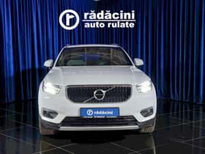 Volvo XC40 Automată 197 HP Benzină — miniatura 3