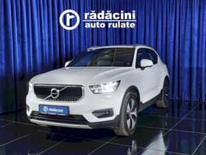 Volvo XC40 Automată 197 HP Benzină — miniatura 4