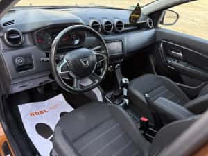 DACIA Duster ~ 2018 ~ 4 X 4 ~ 1.2TCE 125CP ~ Prestige FULL ~ Webasto ~ KEYLESS GO / ENTRY ~ Cartela ~ Stare Perfecta ~ Camere 360 — miniatura 9