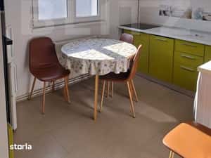 APARTAMENT SPATIOS CU 3 CAMERE, 63. MP, ZONA DAMBU — miniatura 3