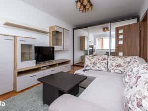 Inchiriere apartament 2 camere TITAN (Strada Soldat Niculae T. Sebe) — miniatura 4