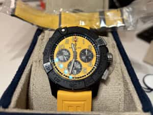 Breitling B01 Chronograph 44 Night Mission Full Set