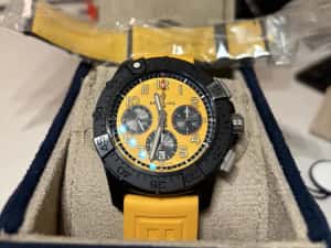 Breitling B01 Chronograph 44 Night Mission Full Set — miniatura 4