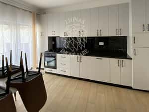 Apartament de Lux 2 camere 50 mp-parcare-Central — miniatura 3