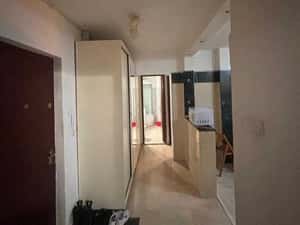 Apartament 2 camere, decomandat, 2 paturi 1.60x2, 2 TV (189-126 cm) — miniatura 3