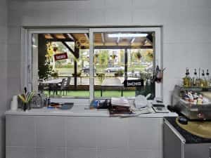 RESTAURANT + CASA P+E LA PACHET DE VANZARE ONESTI — miniatura 10