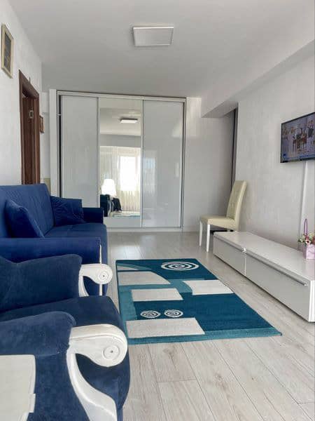 Inchiriez apartament cu 3 camere Nufarul — fotografie 1 din 6