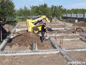 Închiriez bobcat si miniescavator — miniatura 3