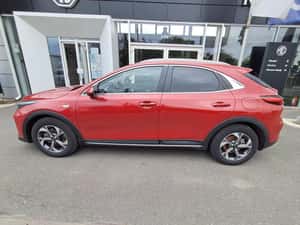 Kia XCeed SUV 2023 în stare bună — miniatura 2