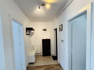Inchiriez apartament 2 camere, loc de parcare inclus, Junior Residence — miniatura 6