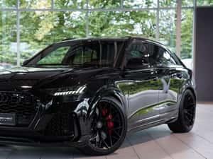 Audi RSQ8 - 36.500 km - 600 cp - 127.050 EUR