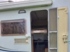 Auto-rulotă  DETHLLEFS-ESPRITE integrată — miniatura 3