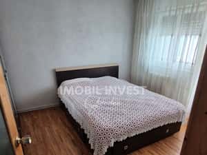Apartament cu 2 camere de inchiriat, etaj intermediar, zona Cetate — miniatura 4