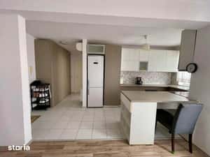 Inchiriez 2 camere open space cu aer conditionat Avantgrden Bartolomeu — miniatura 6