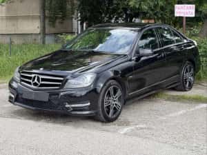 Mercedes-Benz C Class 220 CDI AMG ILS — miniatura 9