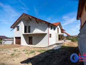 ID 6712 Vilă P+M - Mineri — miniatura 1