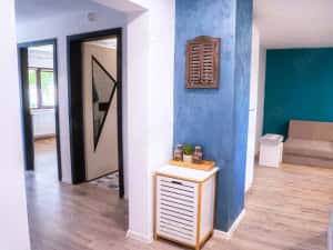 Apartament 4 camere, 130 mp, parter + demisol locuibil, garaj, lângă Complex Studențesc — miniatura 2
