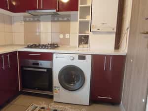 Apartament 2 camere, utilat, etaj 3 în vilă — miniatura 6