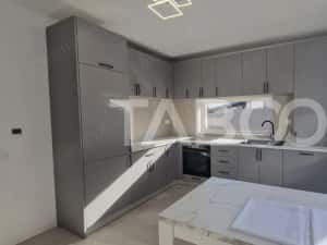 Casa moderna cu 4 camere 2 bai si curte in Selimbar zona rezidentiala — miniatura 5