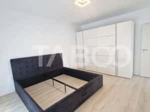 Casa moderna cu 4 camere 2 bai si curte in Selimbar zona rezidentiala — miniatura 6