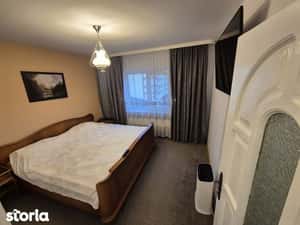 Vânzare apartament 3 camere, decomandat, ZONĂ  BUNĂ -TÂRGU JIU — miniatura 3