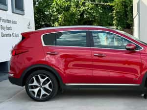 Kia Sportage GT Line 4WD Automată 136 HP Diesel — miniatura 4