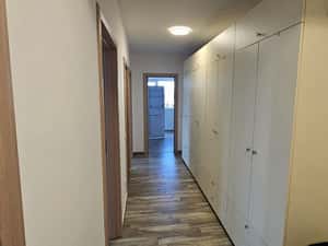 Închiriez apartament cu 3 camere Dealul Zorilor, Copou, Iasi — miniatura 3