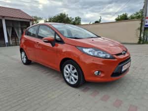 Ford Fiesta 2012 diesel euro 5 — miniatura 3