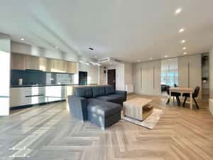 De închiriat apartament 2 camere - Parcare subterana- complex Lebada