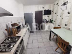 Apartament cu 3 camere decomandate in zona Turnisor din Sibiu — miniatura 7