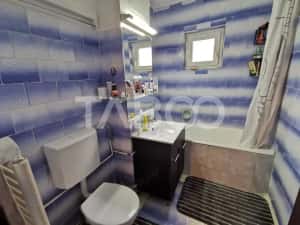 Apartament cu 3 camere decomandate in zona Turnisor din Sibiu — miniatura 9