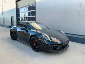 Porsche 992 Cabrio 480 cp, 13.500 km, automată
