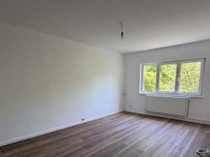 Vand Apartament 2 camere Rovine — miniatura 5