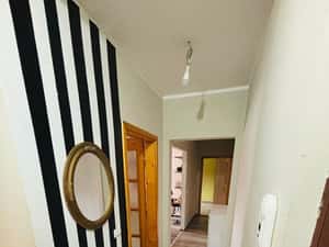 Ap cu 2 camere decomandat in Tomis Nord — miniatura 4